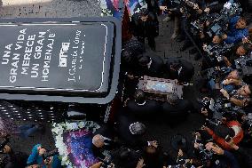 With Tribute, They Say Goodbye To The Mexican Singer Paquita La Del Barrio