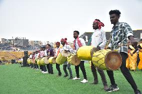 Jhumur Dance In India