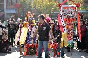 Taiwanese Artists Perform to Welcome The New Year at the Tianhou Palace in Quanzhou