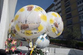 People Pray For Pope Francis at Gemelli Hospital - Rome