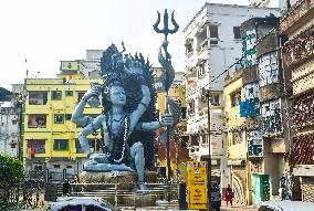Maha Shivratri Festival Preparation In Kolkata, India