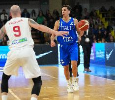 Italy v Hungary - Eurobasket Qualifiers