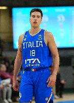 Italy v Hungary - Eurobasket Qualifiers