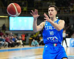 Italy v Hungary - Eurobasket Qualifiers