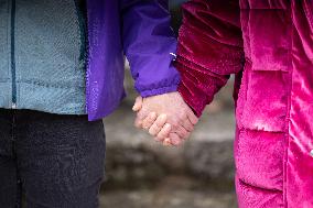 Protesters during Le Scouarnec Trial - Vannes RL