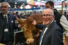 Eric Ciotti at the Agricultural Fair in Paris - FA