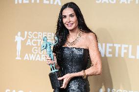 31st SAG Awards - Press Room - LA