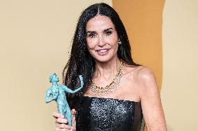 31st SAG Awards - Press Room - LA