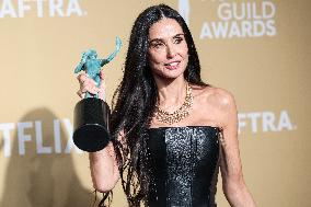 31st SAG Awards - Press Room - LA