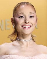 31st Annual Screen Actors Guild Awards - Arrivals