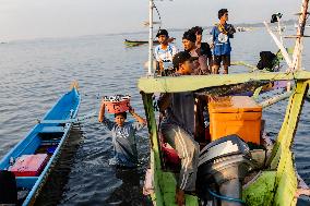 Tanjung Luar Fish Market In Lombok, Indonesia