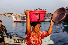 Tanjung Luar Fish Market In Lombok, Indonesia