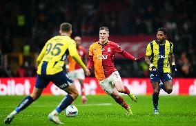 Galatasaray vs Fenerbahce - Super Lig