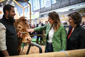 Politicians at Agriculturel Fair - Paris