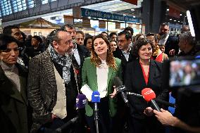 Politicians at Agriculturel Fair - Paris