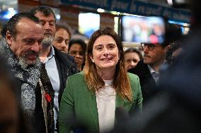 Politicians at Agriculturel Fair - Paris