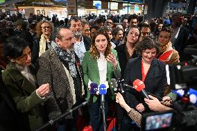 Politicians at Agriculturel Fair - Paris