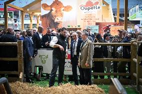 Politicians at Agriculturel Fair - Paris