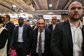 French politicians at the Agricultural Fair in Paris - FA