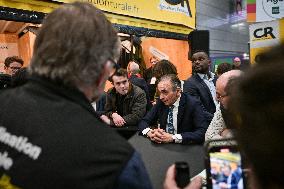 French politicians at the Agricultural Fair in Paris - FA