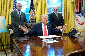 Donald Trump signs an executive order - Washington