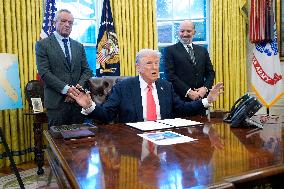 Donald Trump signs an executive order - Washington