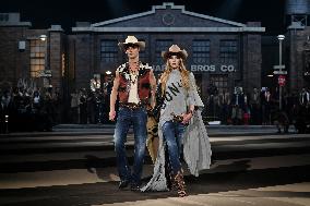 MFW - Dsquared2 Runway
