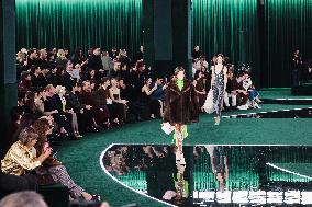 MFW - Gucci Runway