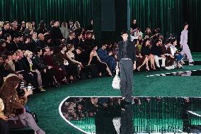 MFW - Gucci Runway