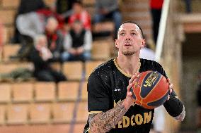 French Basketball Cup - Monaco v Asvel