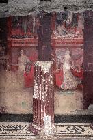 Spectacular Frescoed Villa Uncovered in Pompeii - Italy