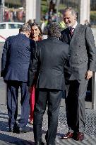 Spanish Royals Present Anne Leibovitz Portraits - Madrid