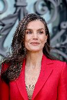 Spanish Royals Present Anne Leibovitz Portraits - Madrid