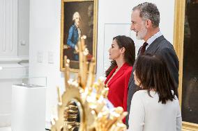 Spanish Royals Present Anne Leibovitz Portraits - Madrid