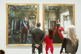 Spanish Royals Present Anne Leibovitz Portraits - Madrid