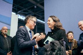 Socialist Party visits the Agricultural Show - Paris AJ