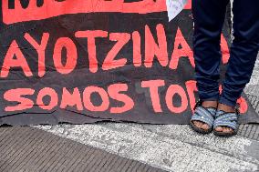 Demontration For 125th Global Action For Ayotzinapa