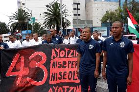 Demontration For 125th Global Action For Ayotzinapa