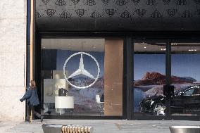 Mercedes Benz Layoffs in China