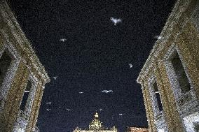 Rosary for Pope Francis Health - Italy