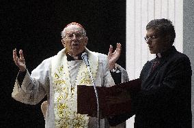 Rosary for Pope Francis Health - Italy