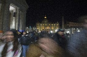 Rosary for Pope Francis Health - Italy