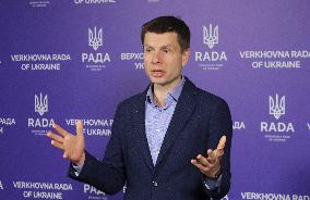 MP Oleksii Hocharenko briefs press in Kyiv