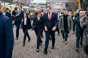 Christophe Hansen visits the Agricultural Show with the French Minister of Agriculture - Paris AJ