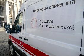 Zakarpattia receives new ambulances for emergency medical care