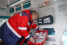 Zakarpattia receives new ambulances for emergency medical care