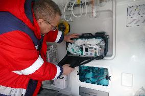 Zakarpattia receives new ambulances for emergency medical care