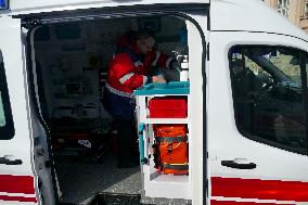 Zakarpattia receives new ambulances for emergency medical care