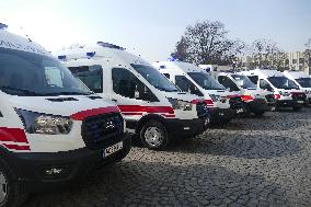 Zakarpattia receives new ambulances for emergency medical care