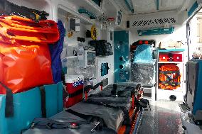 Zakarpattia receives new ambulances for emergency medical care